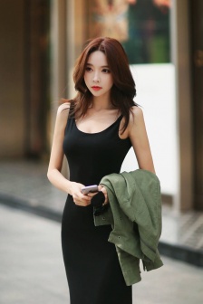 丝袜中文人妻无码有码久热